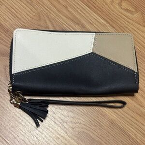 Elegant Black and Cream Women's wallet